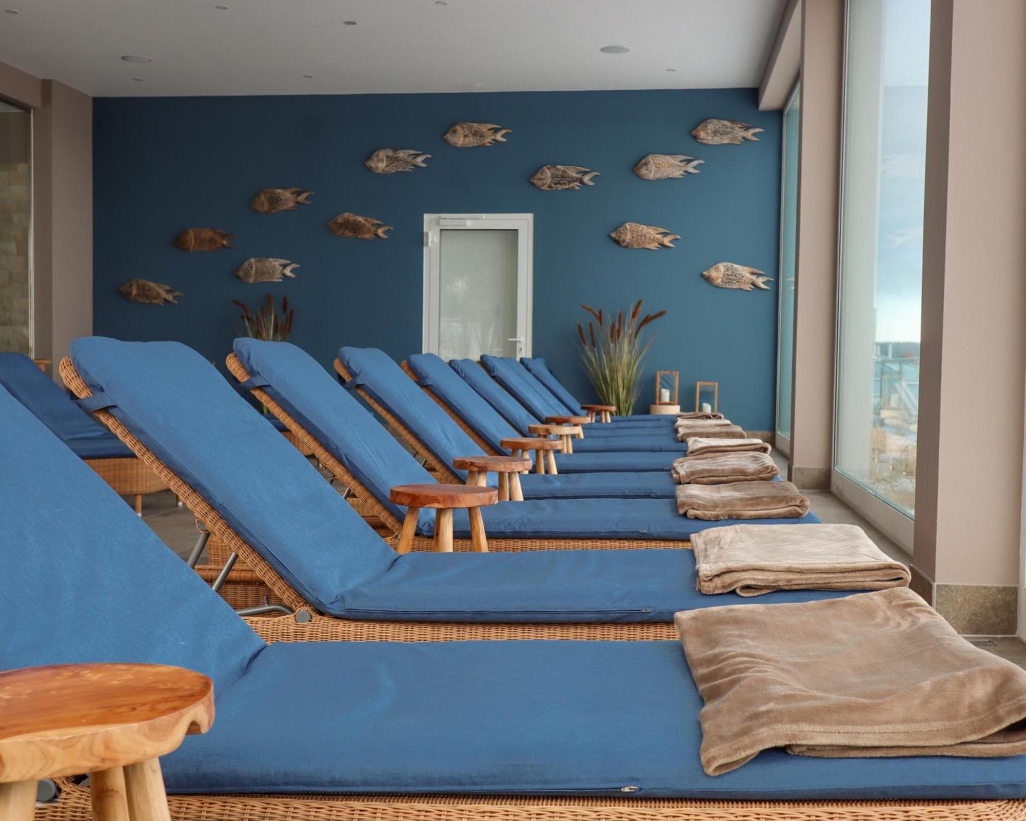 Grand Hotel Seeschloesschen Sea Retreat & Spa ティメンドルファー・シュトラント エクステリア 写真
